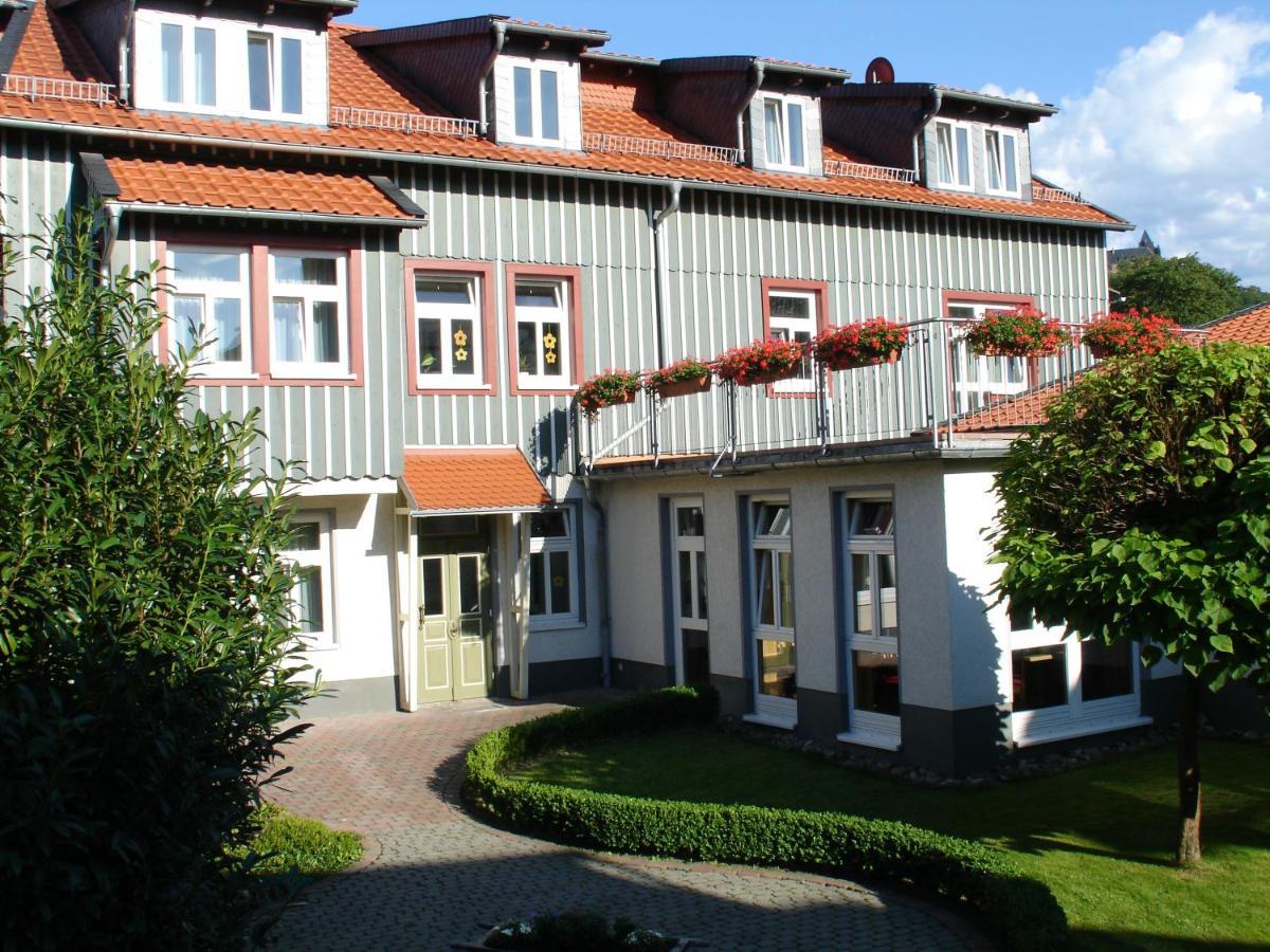 Hotel Johannishof Wernigerode Exterior photo